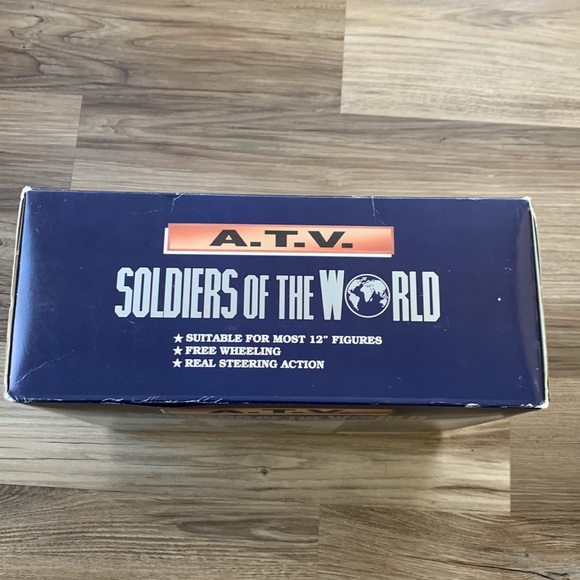 ATV Vehicle & Soldier of The World Army Man Fighter Doll SOTW 2003 new vintage - Picture 3 of 12